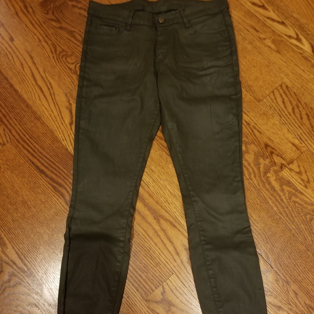 Zara woman